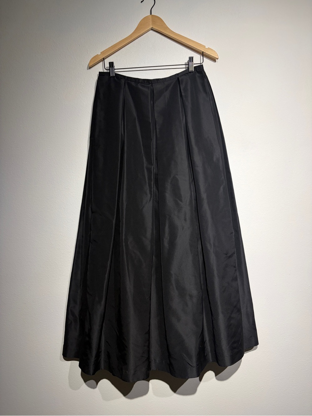 Oscar de la Renta Vintage 100% Silk Black Maxi A-Line Skirt